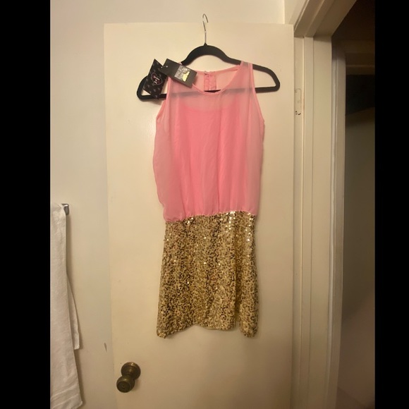 NWT Adorable Youth Pink & Gold Party Dress with Sequins - Picture 3 of 16